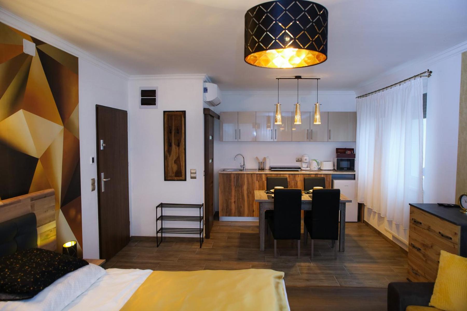 Premium Apartmanok Кишварда Экстерьер фото